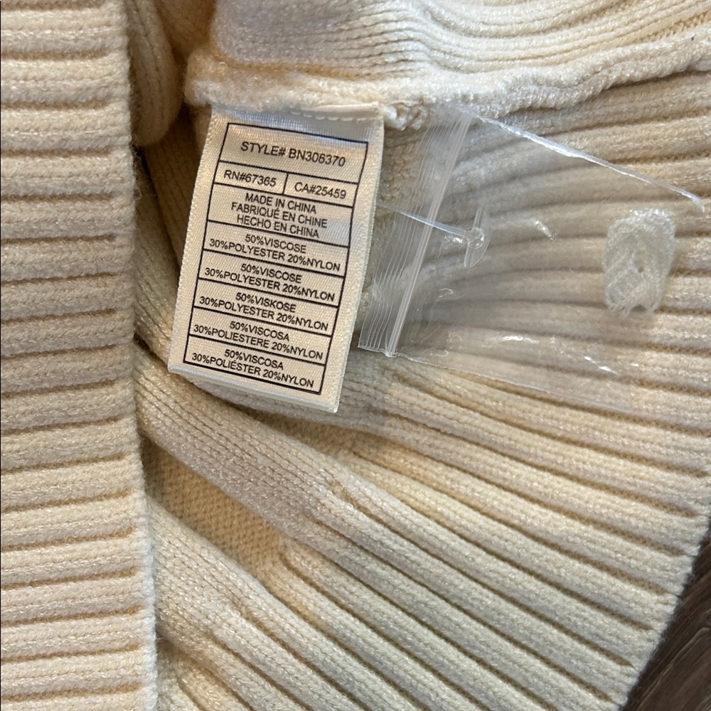 Steve Madden Cream Ribbed Sweater - Picture 3 of 5